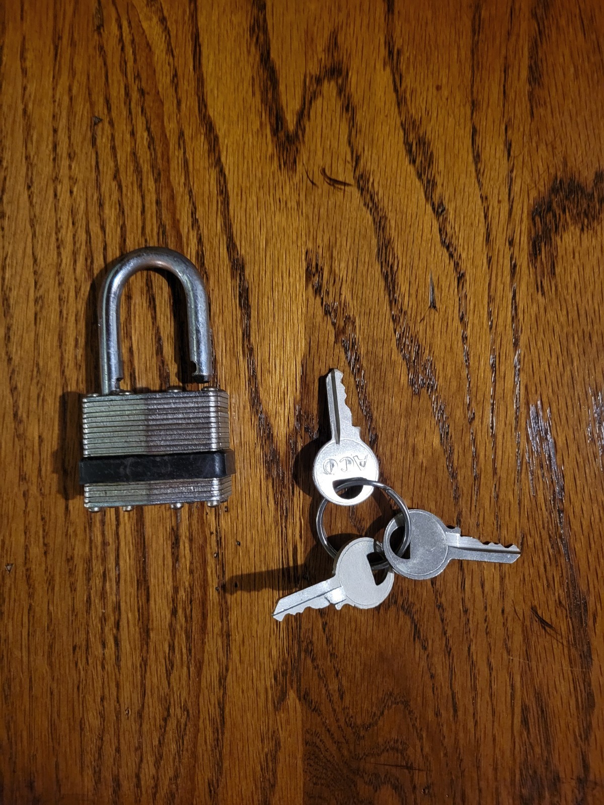 Aco Padlock With Keys Opens