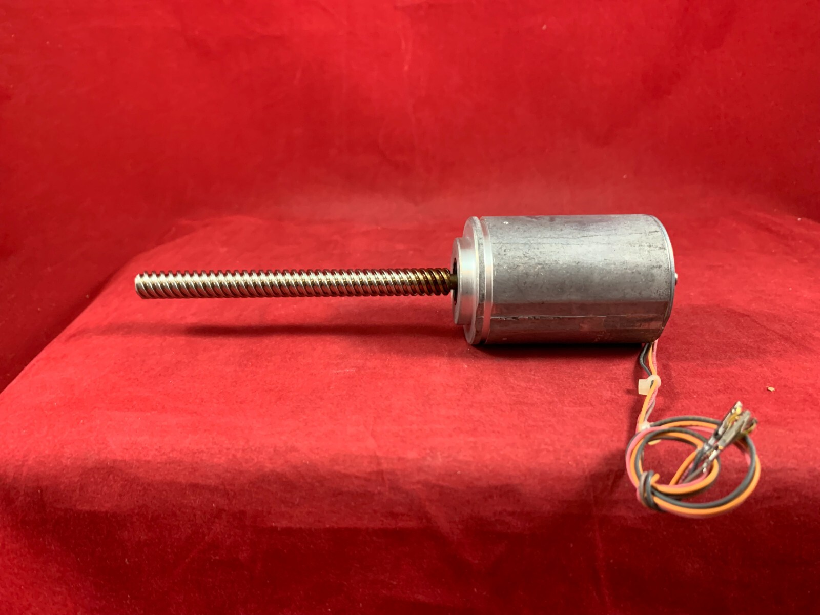 Warner Electric SM-024-0030-AT  24VDC Stepping Motor NOS!!