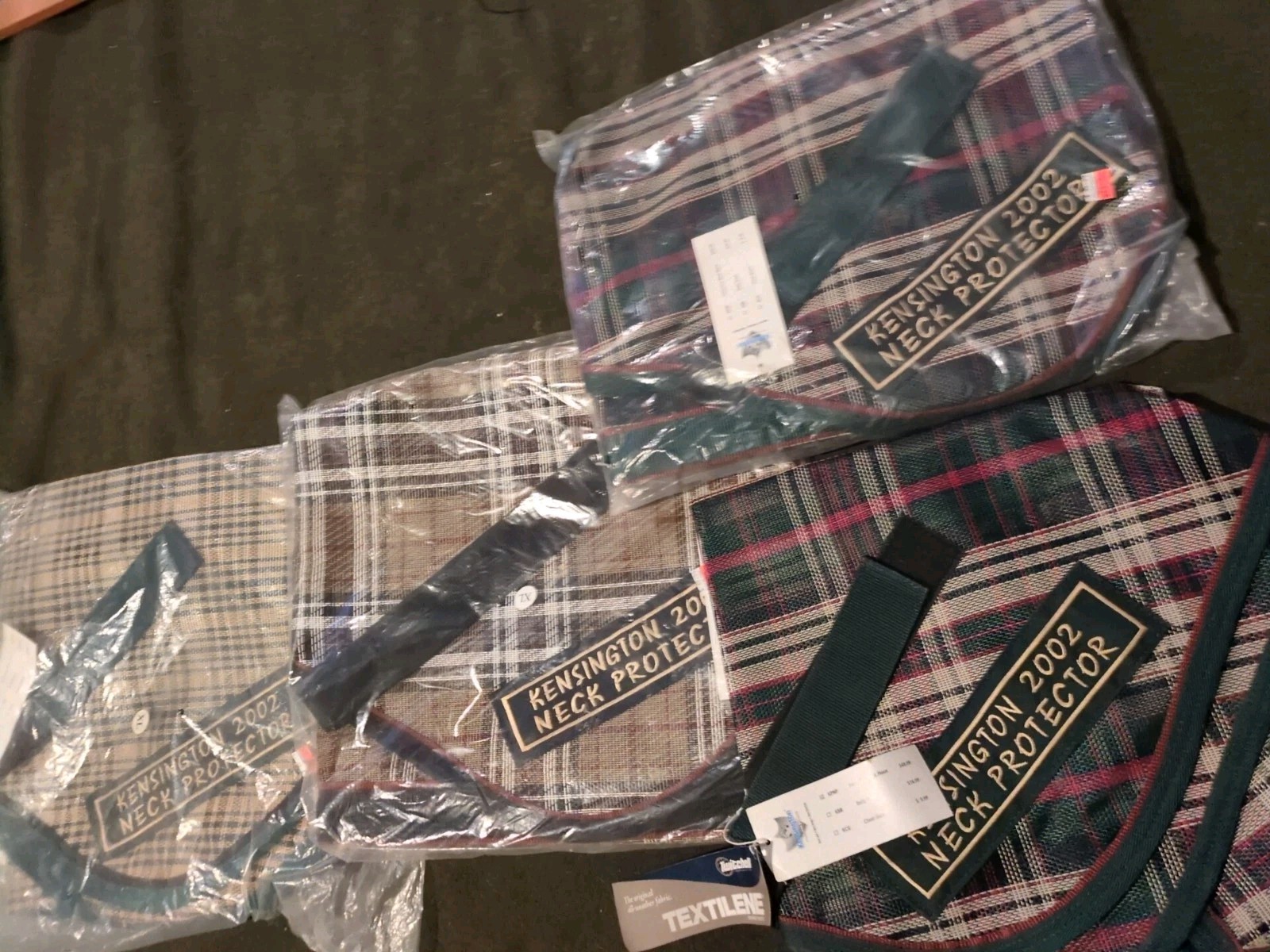 Kensington Horse Protective Neck Piece Cover XL Green Plaid KPNP Choice!! New