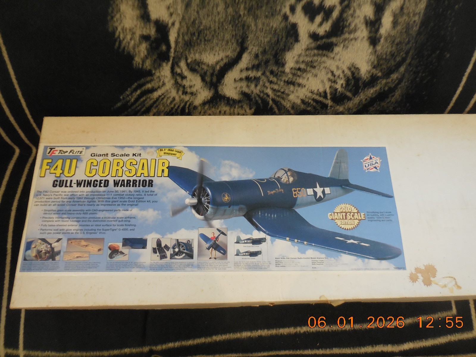 Top Flite Giant gold edition F4U CORSAIR 86.5" rc airplane kit