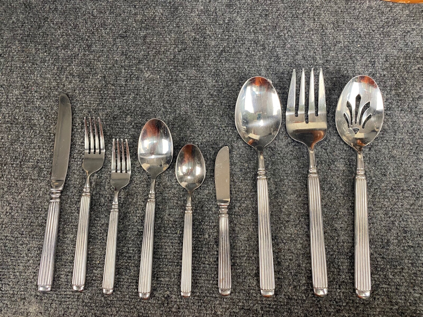 Hampton Silversmiths * MONUMENT Glossy Stainless Flatware CHOICE - CHOOSE (97)