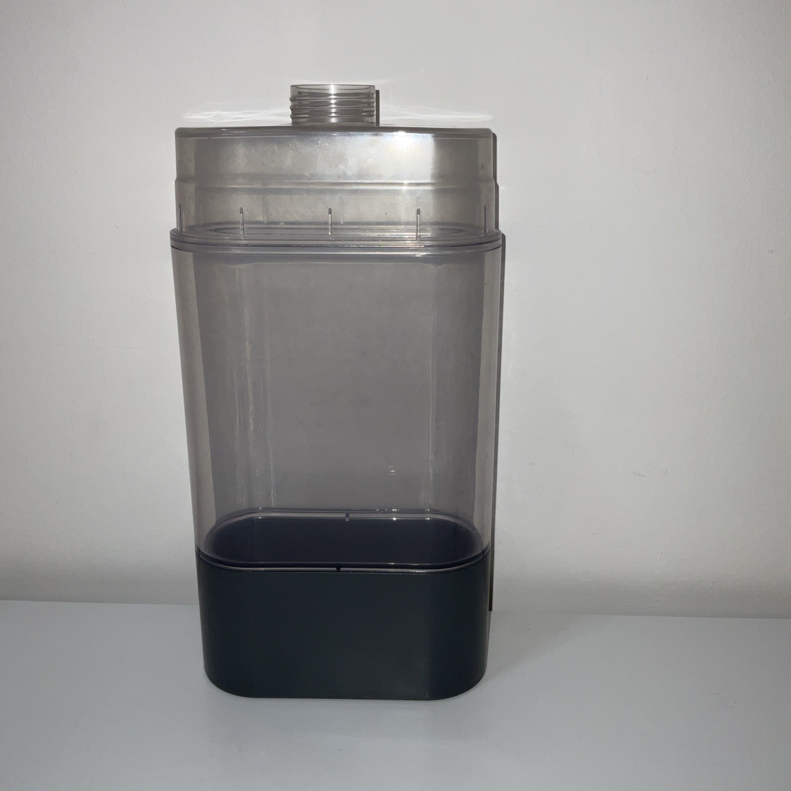 G E Ice Maker 2.0 Tank Only
