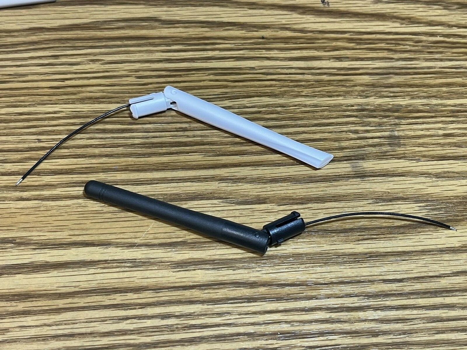 Flysky RC FS-GT3B Transmitter Replacement Antenna Part (White or Black)