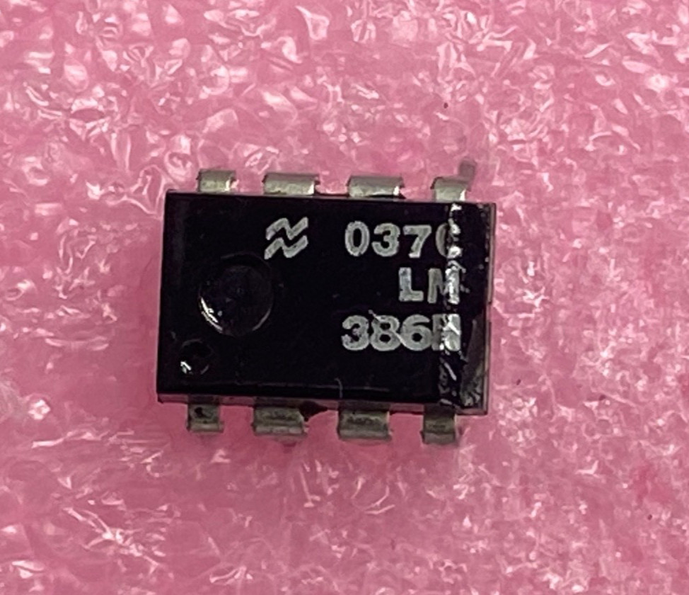 National LM386N low voltage audio amplifier Integrated Circuit