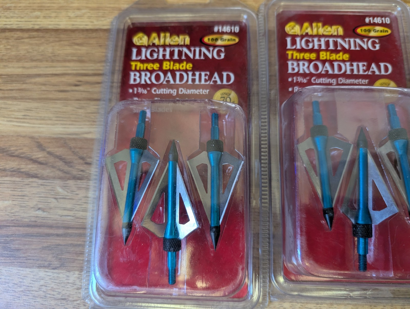 (4) Packs Allen LIGHTNING 3 Blade Broadhead Fixed 100GR 1-3/16” Archery #14610