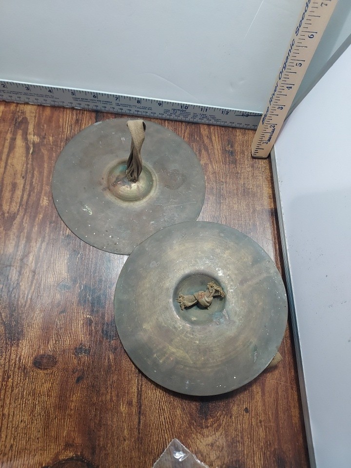 Pair Antique Brass Hand Held Parade Crash Cymbals 7” UNMARKED
