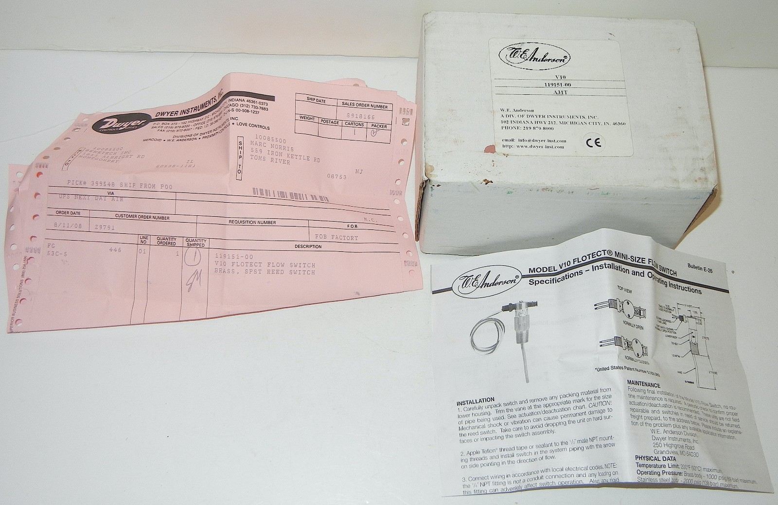 W.E. ANDERSON DWYER MODEL V-10 FLOTECT MINI-SIZE FLOW SWITCH NIB