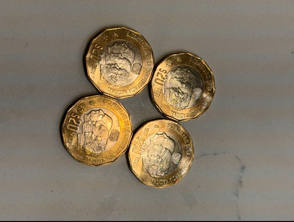20 Pesos Coin. Lot Of 4