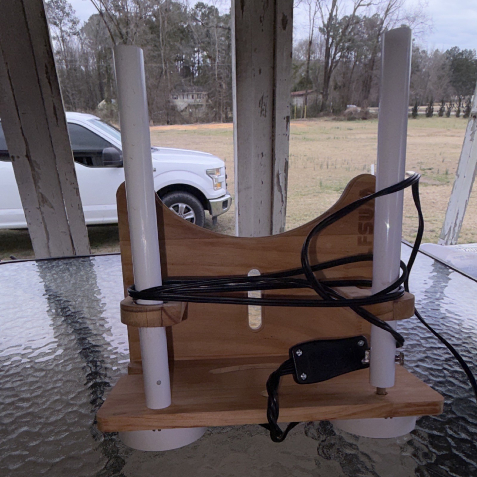 LESUM Wooden Yarn Winder Skein Holder with Power Cord for Crochet & Knitting