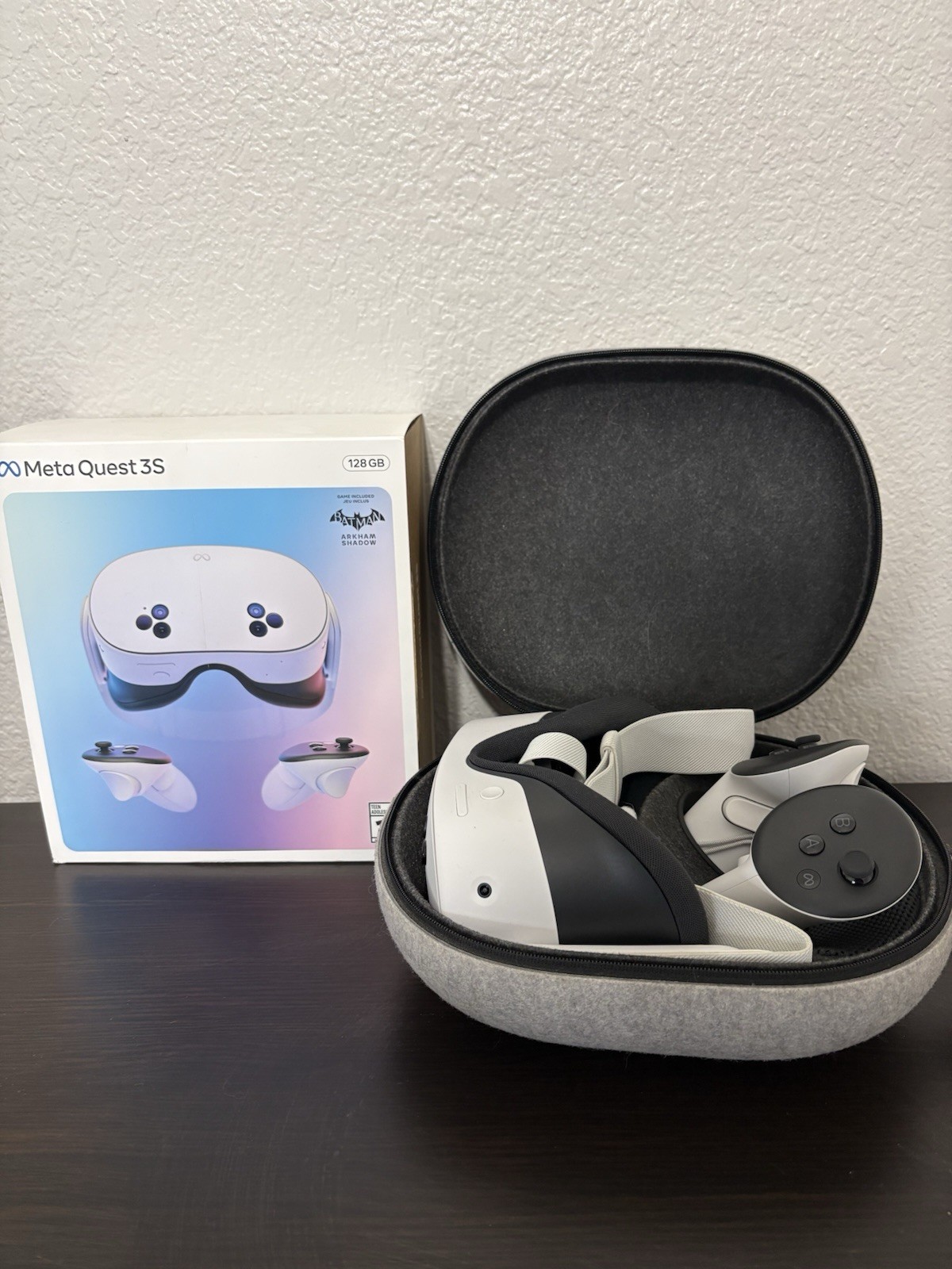 Meta Quest 3S 128GB VR Headset w/ Controllers, Carrying Case & Box