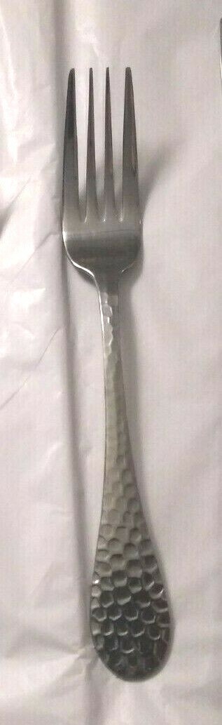 Unknown Manufacturer UNF1245 Hammered Stainless Steel Dinner Fork 7 1/2"