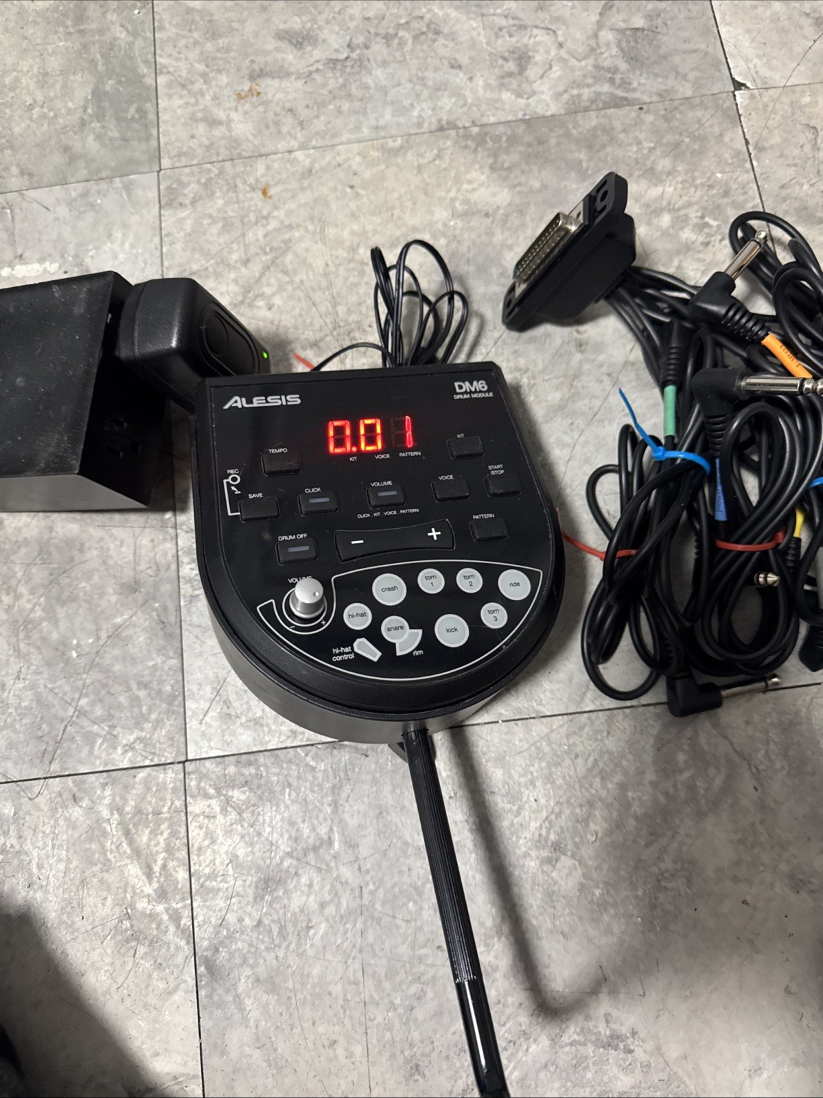 Alesis DM6 Drum Module Replacement Unit Module w/ Cable Harness & Power Adapter