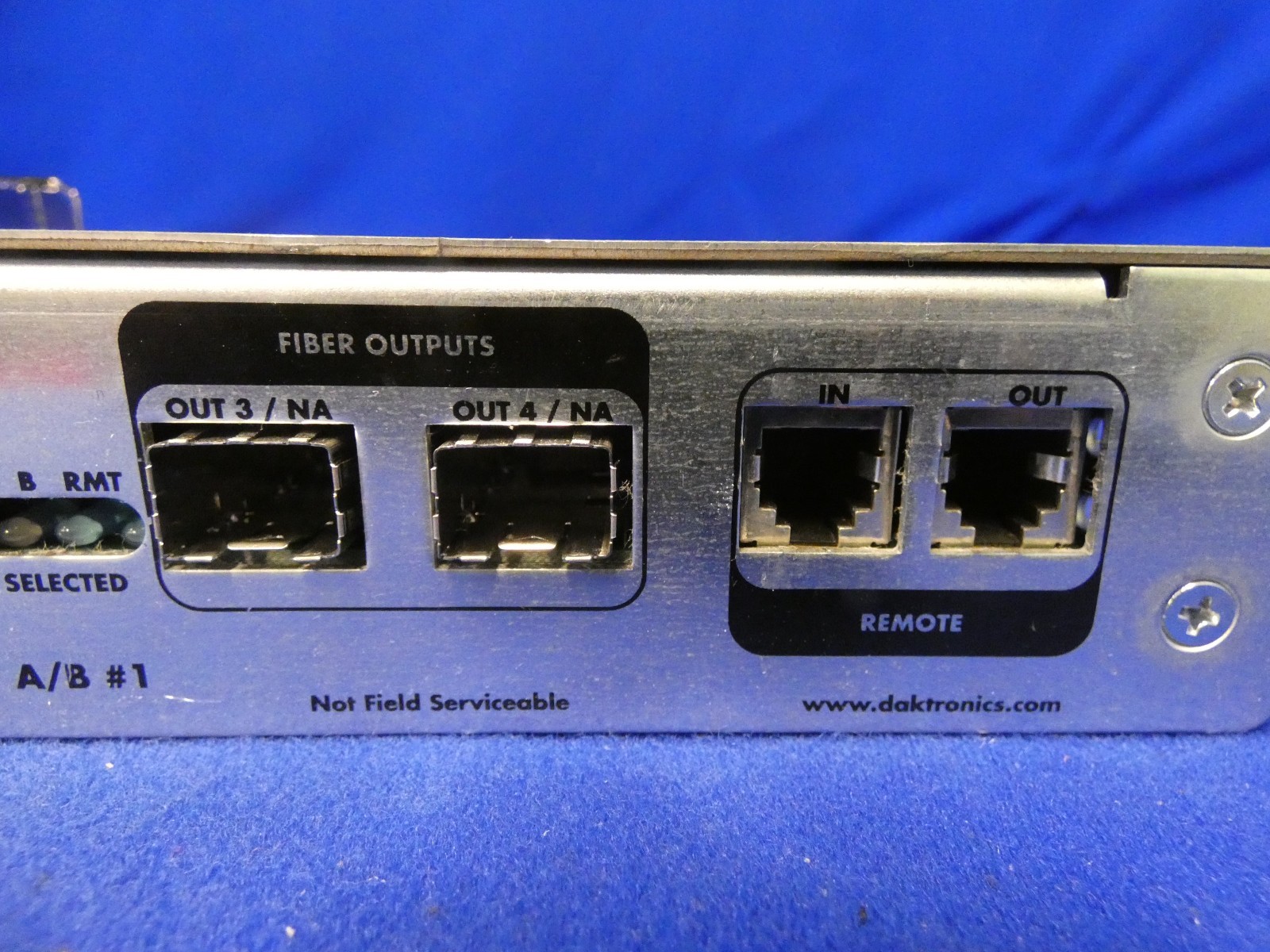 Daktronics ABS-4200 Commercial Display Controller w/Transceiver Modules READ AD