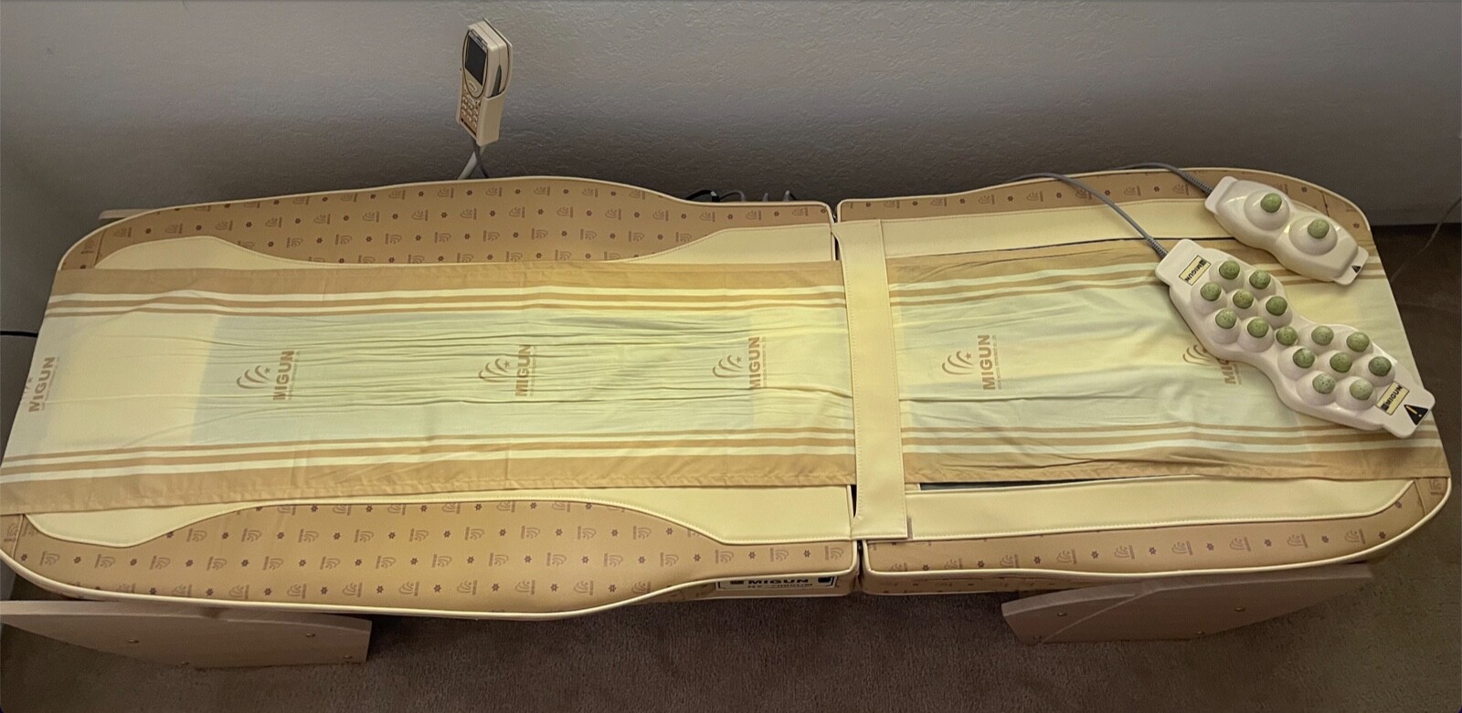 Migun HY7000UM-W Massage Therapy Bed