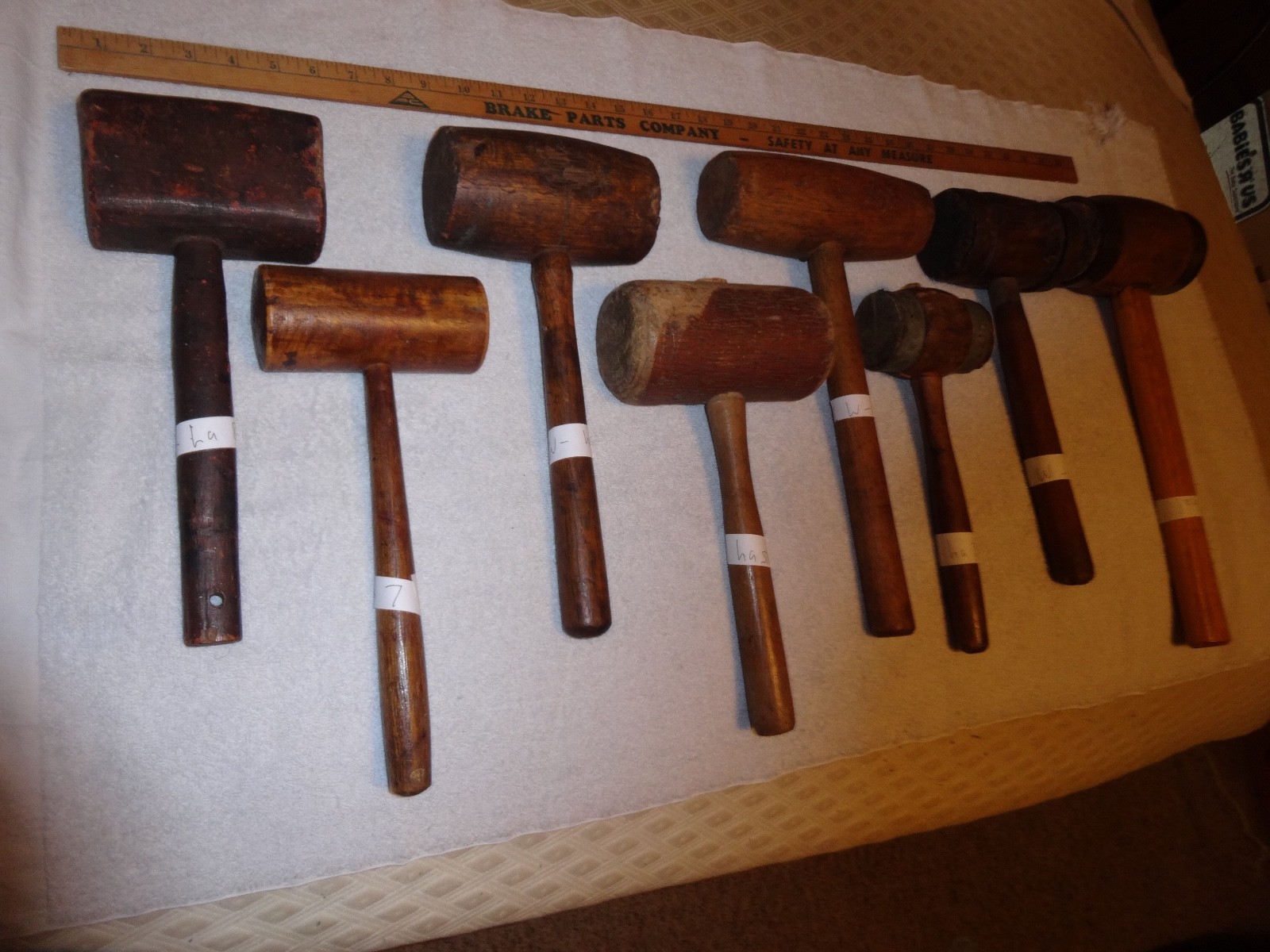ANTIQUE ORIGINAL 14" STANLEY WOOD & METAL AX+ HAMMER 59 WEAR SAFETY GOGGLES TOOL