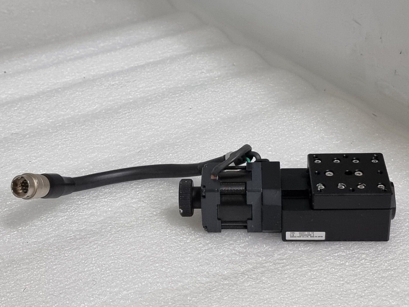 SURUGA SEIKI KS201-15-1V Motorized Stage VEXTA PMM33BH2-C16-1 Stepper Motor