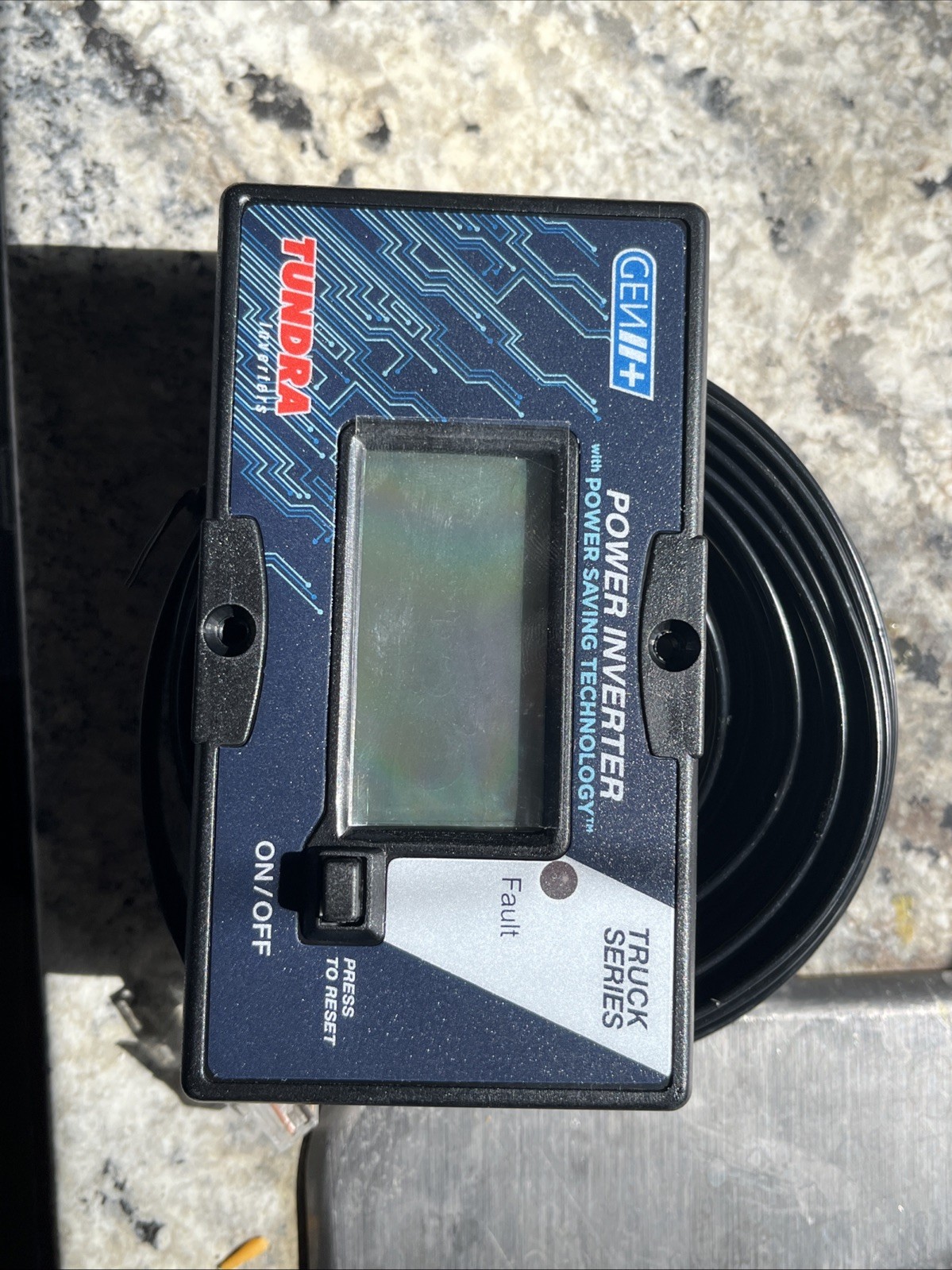 Remote For A Tundra 2500 Watt Inverter Mod SINE Wave 12 VDC To 120v