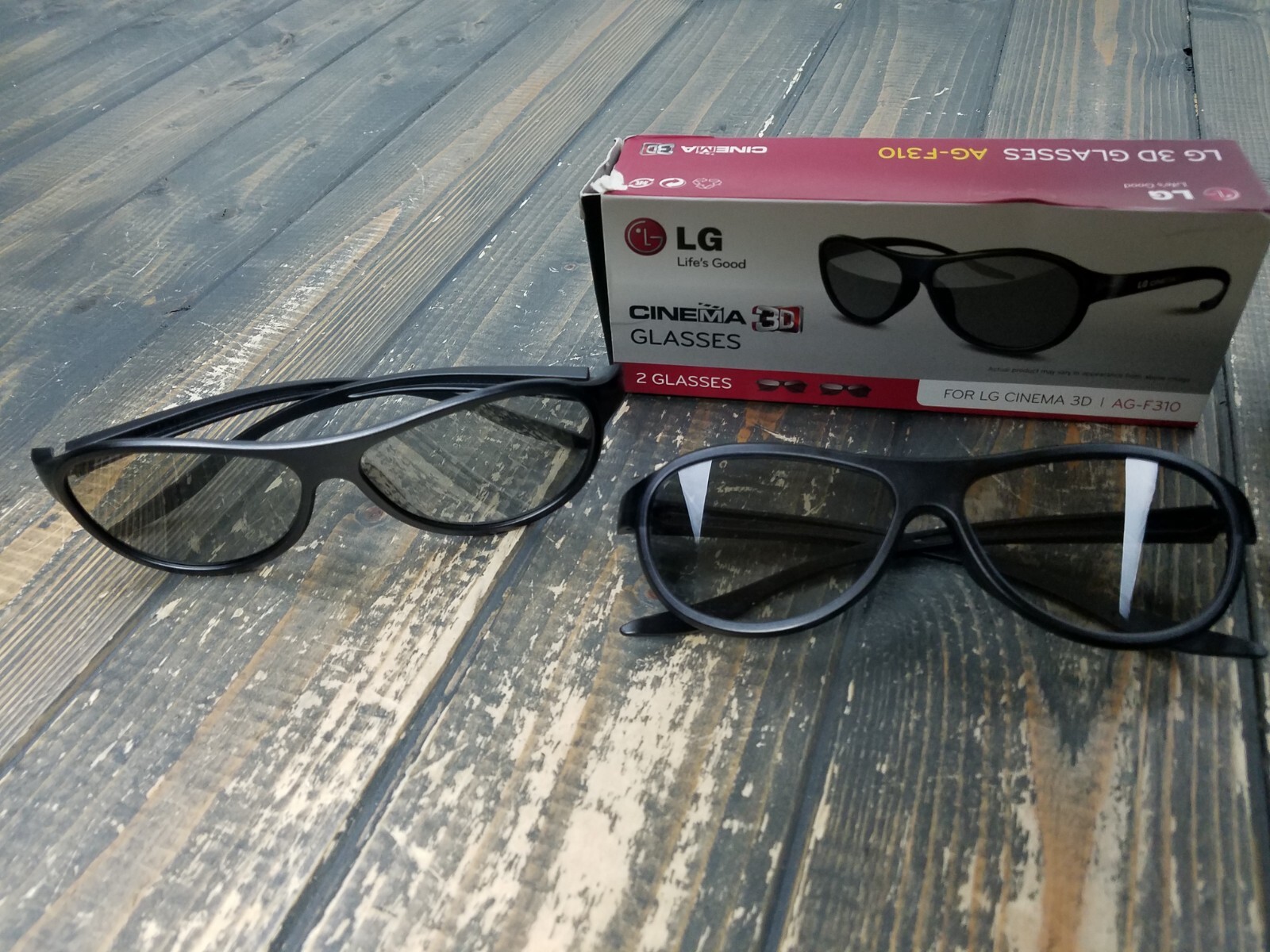 LOT of 2 - LG Cinema 3D GLASSES AG-F310 4 Total Pairs Total -  OPEN BOX