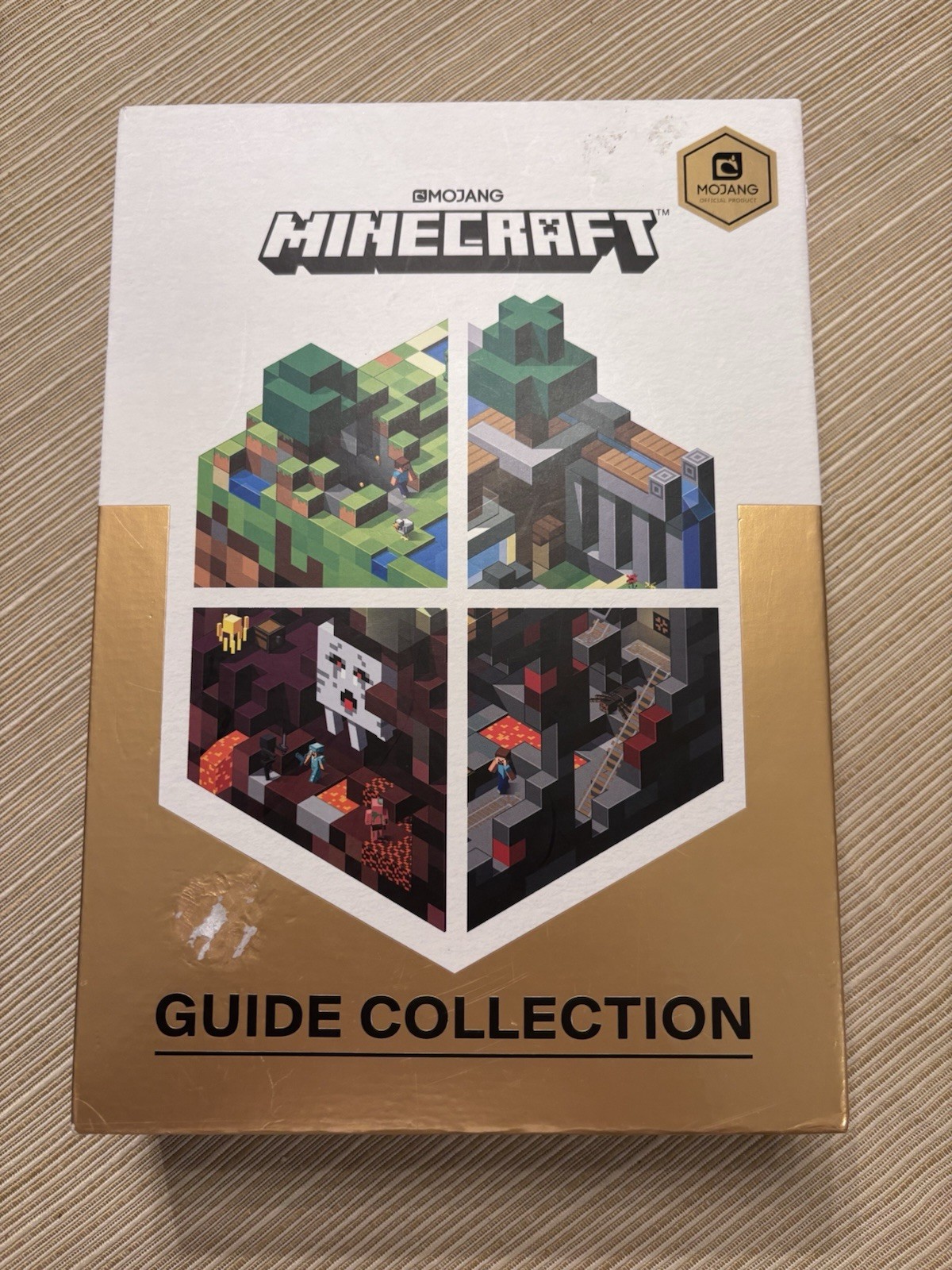 Mojang MINECRAFT Guide collection