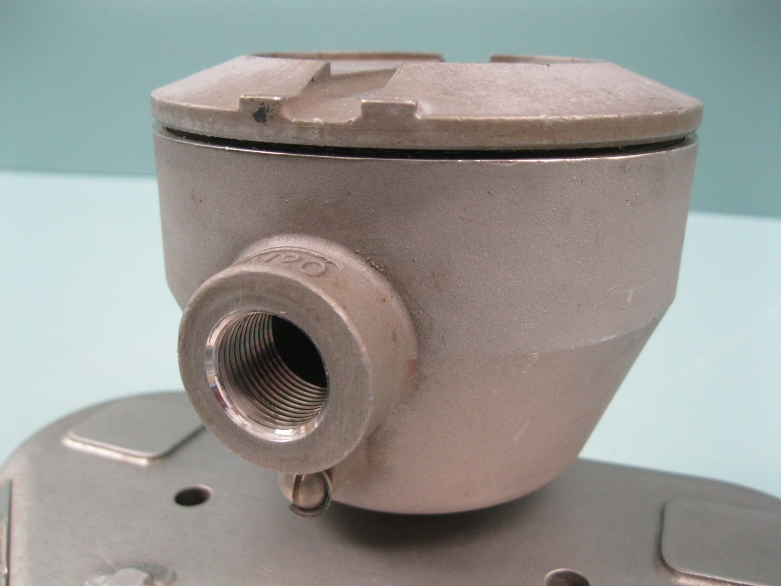 Micro Motion CMF010 Mass Flow Sensor 1/2" 150# 700 Core Processor C18