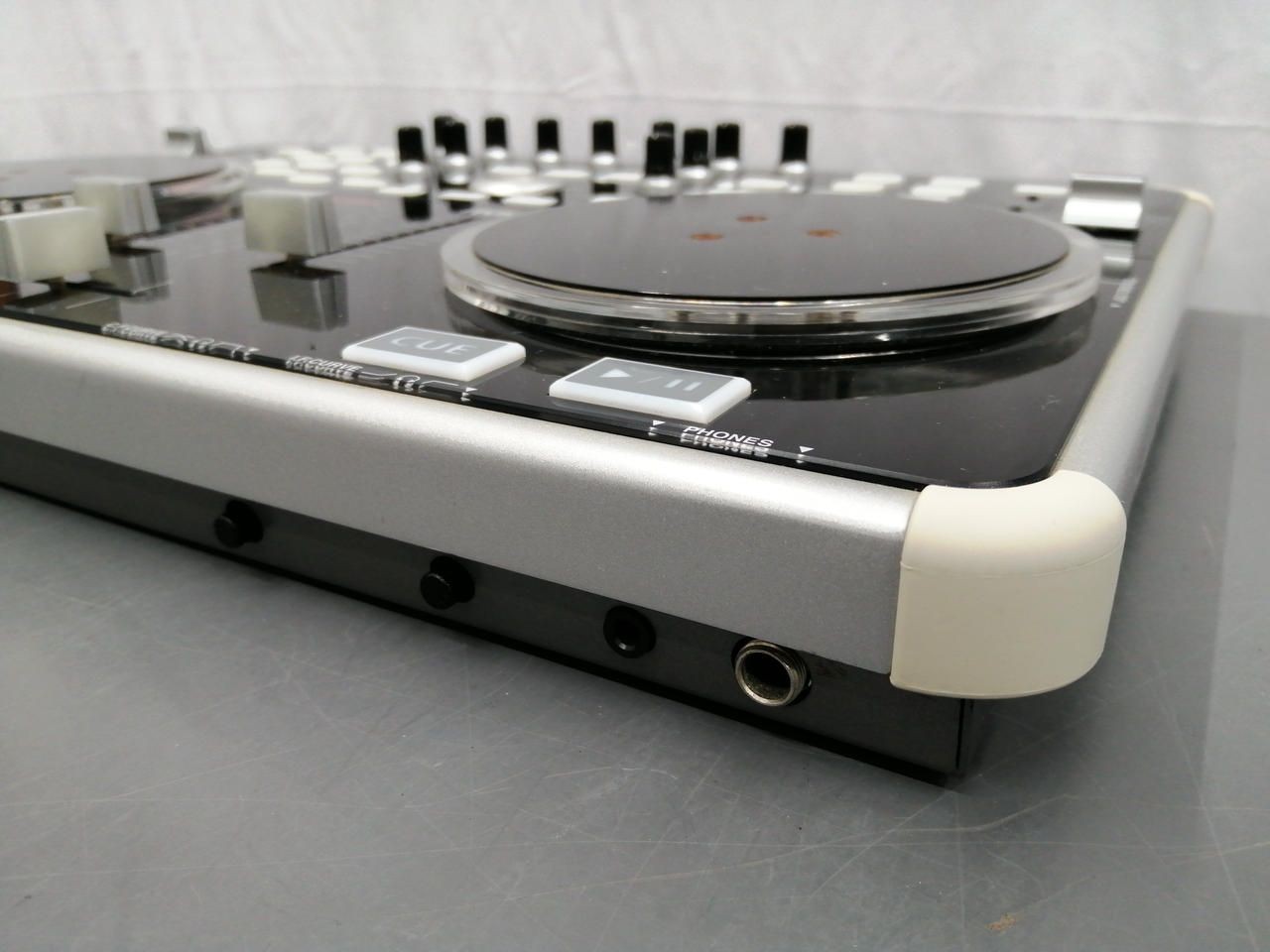 VESTAX DJ Controller VCI-300 MKII Used