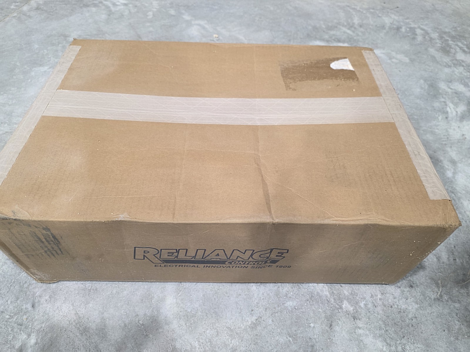 TWB2012DR Reliance Controls Single Phase 200A Manual Transfer Panel/Link