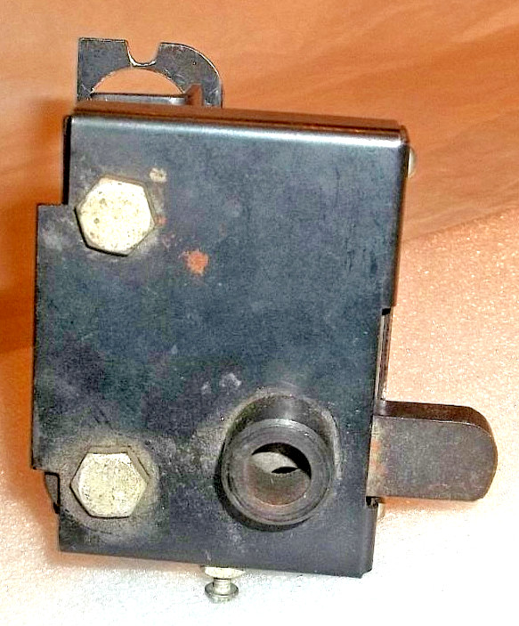 RELOADER PART WITH SPOUT & OPEN/CLOSE LEVER - UNKNOWN APPLICATION - FREE SHIP