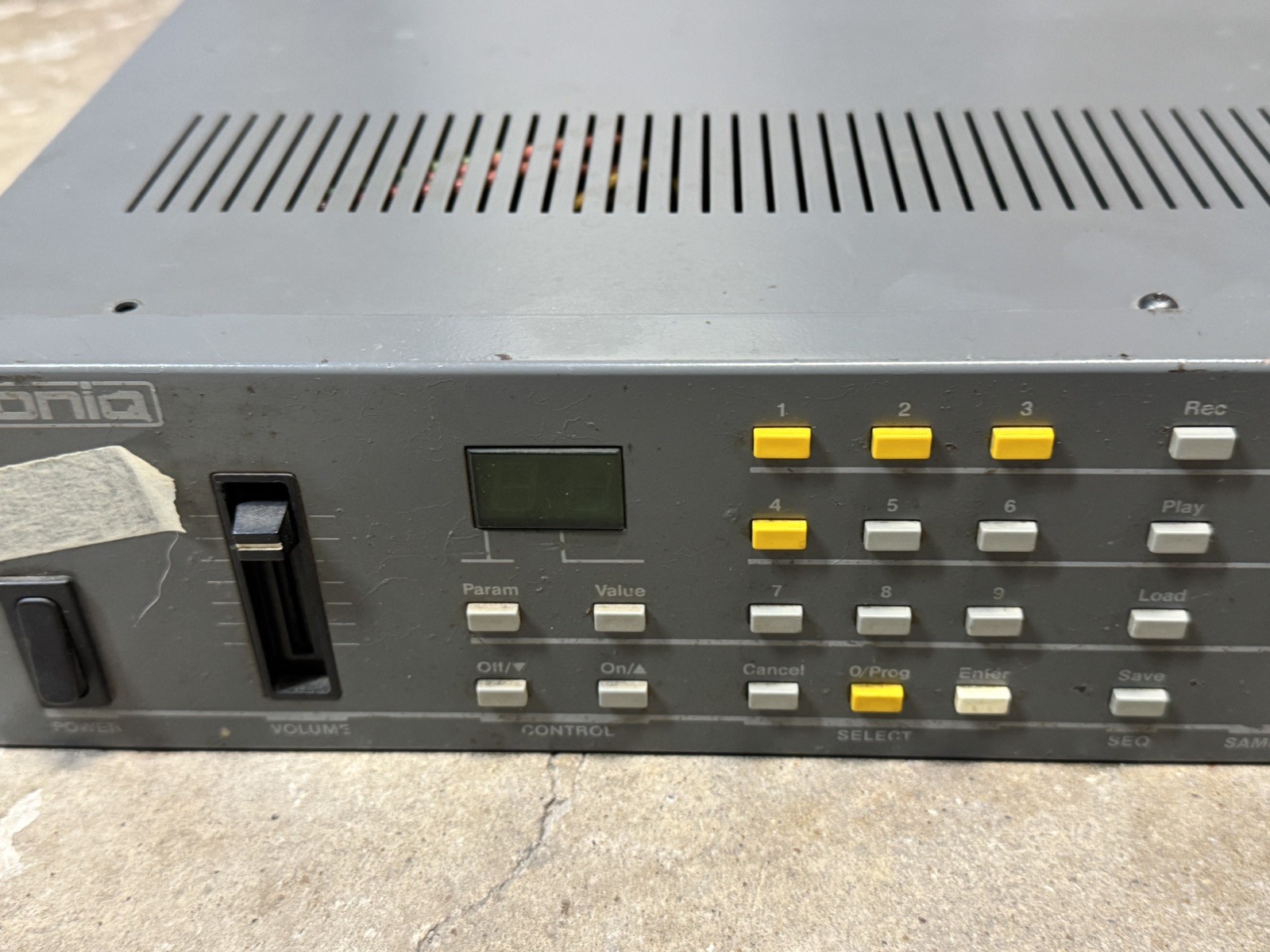 Ensoniq Mirage Sampler..Classic Rare! READ