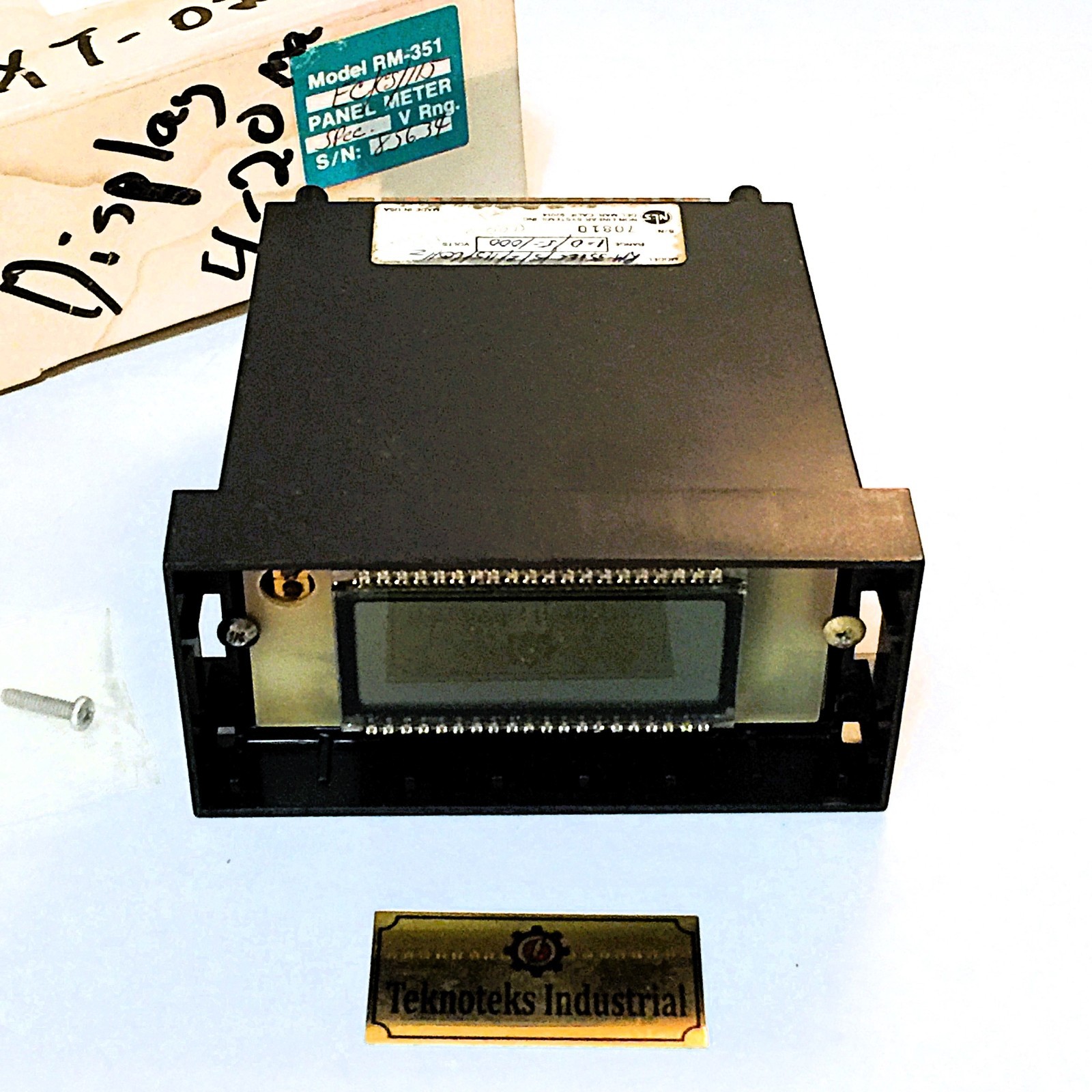 NON LINEAR SYSTEMS RM-351EC  DIGITAL PANEL METER