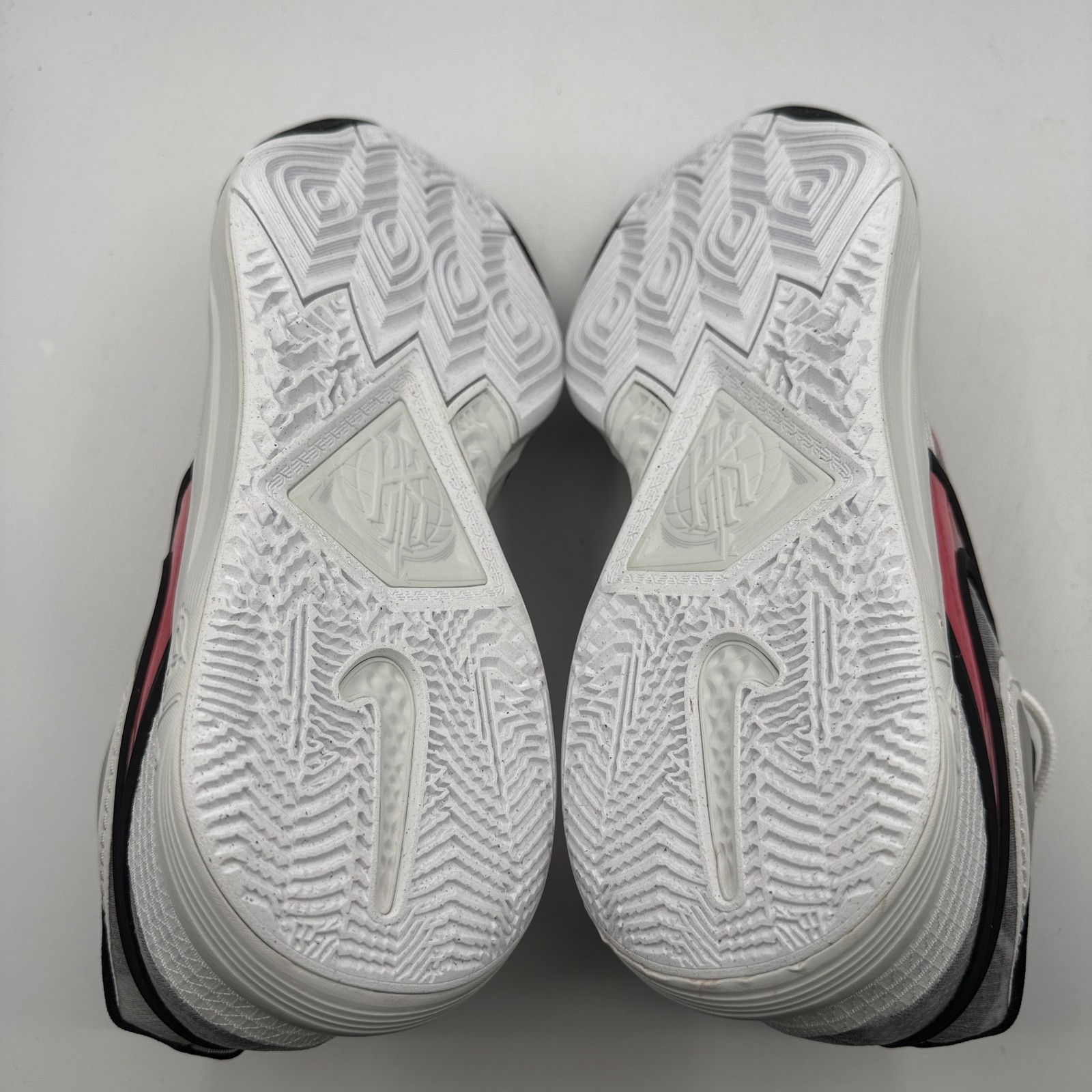 Nike Kyrie 8 Shoes Mens Black White Red Basketball Running DJ6017 100