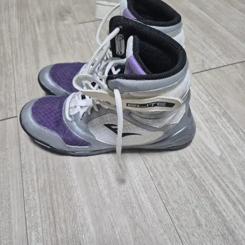 Everlast Elite 2 Boxing Shoes 270 Size Official