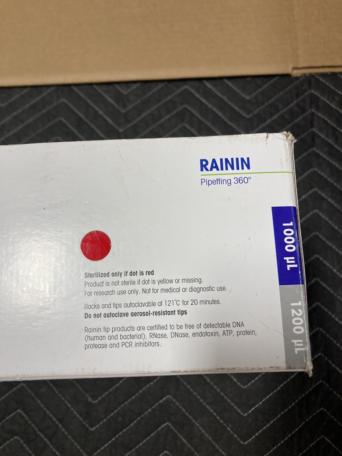 BioClean Ultra Pipette Tips in Hinged Racks 768 Tips Sealed 8 Racks