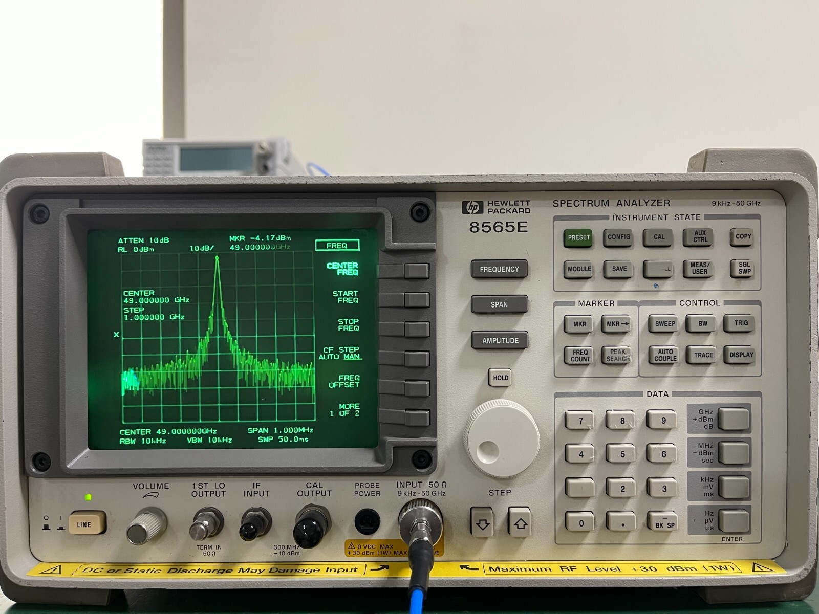 Agilent Keysight 8565E 9KHz - 50GHz Spectrum Analyzer w/ 85620A module_1299