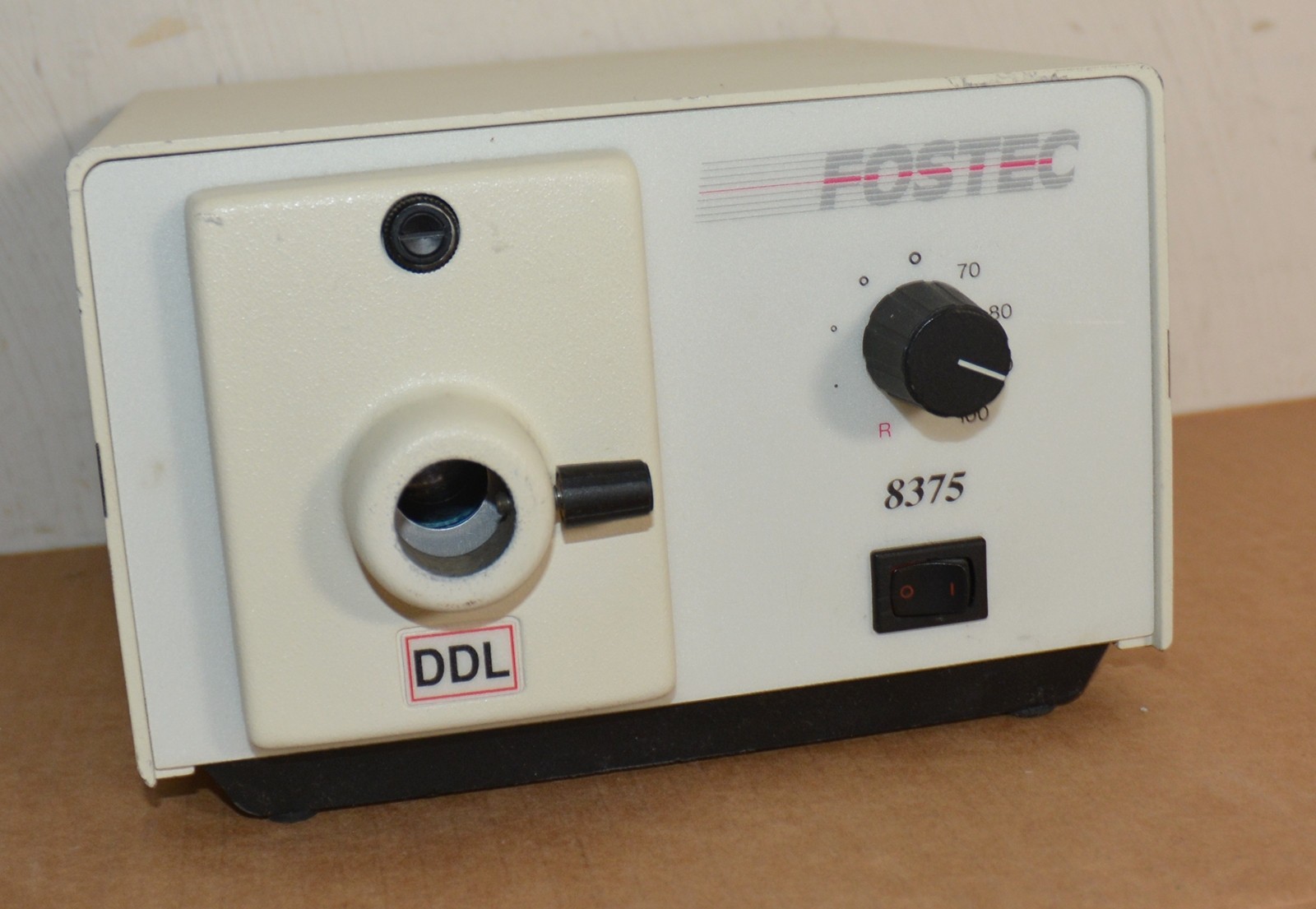 Fostec 8375 Fiber Optic Light Source Illuminator w/ Ring Light Fits Leica