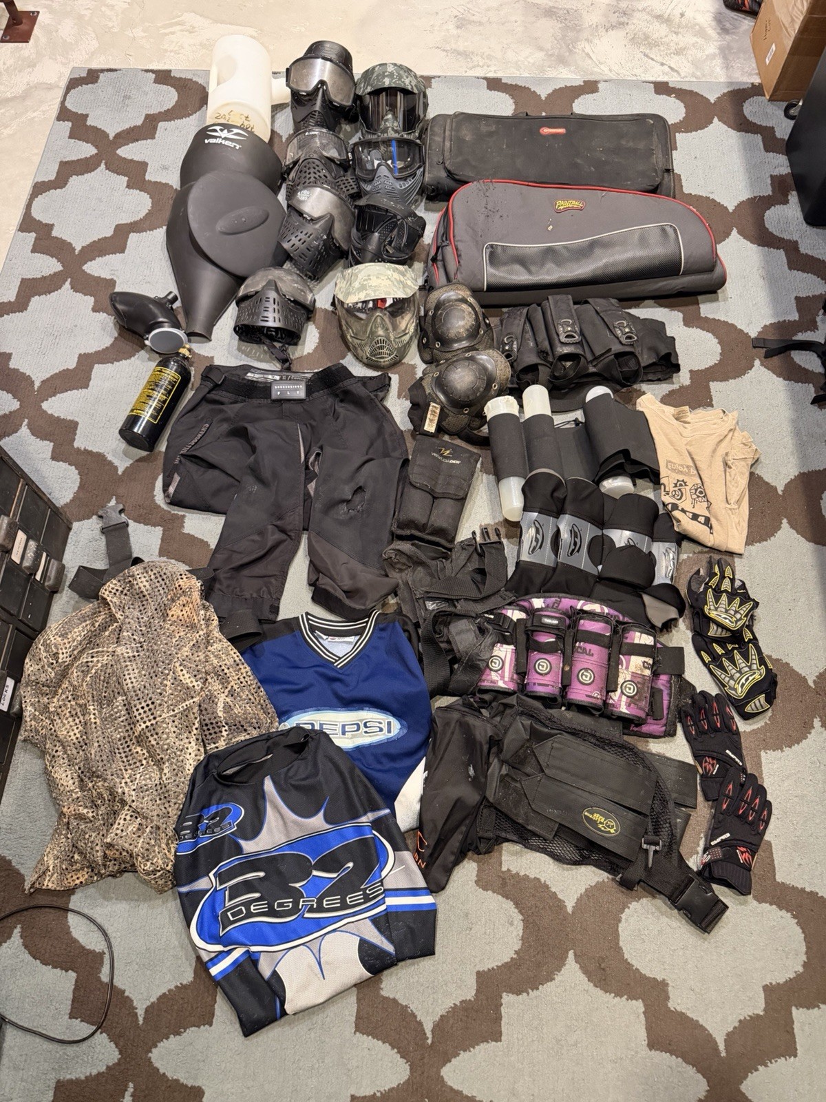 PAINTBALL LOT!!