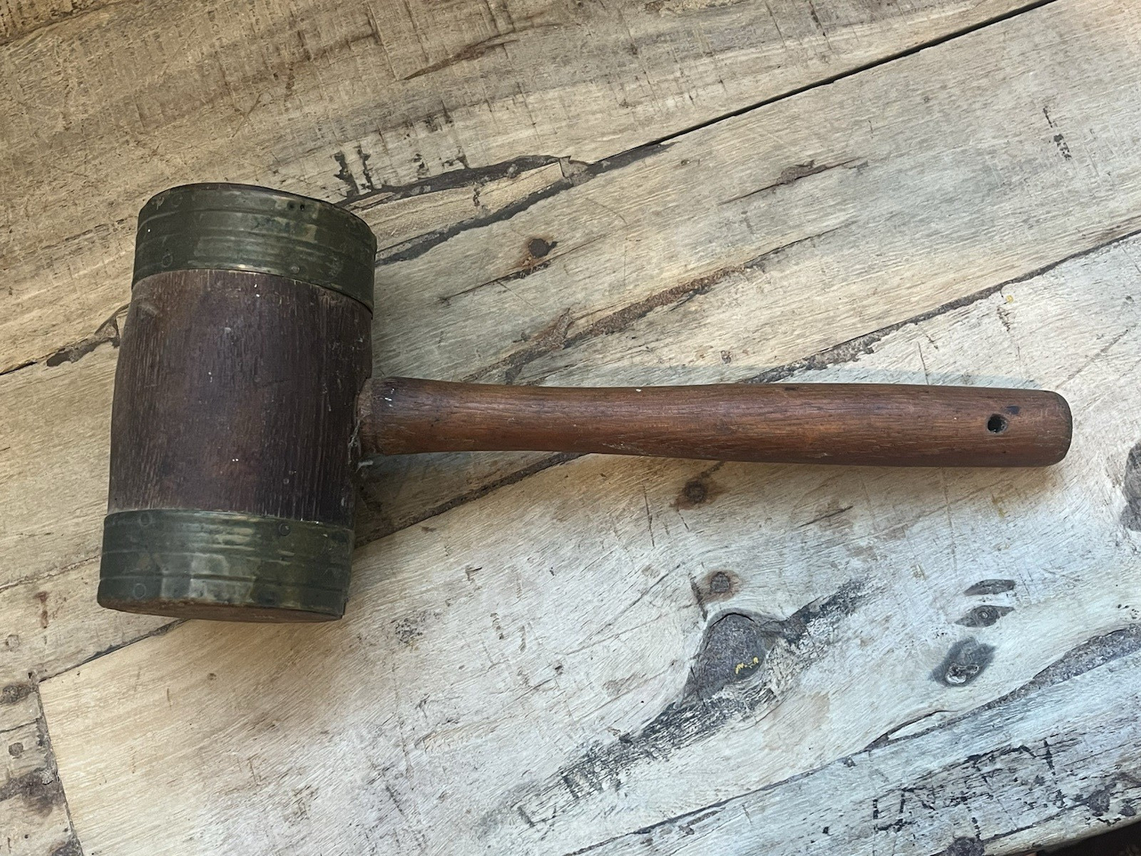 ANTIQUE PRIMITIVE COPPER BANDED WOODEN MALLET (5D)