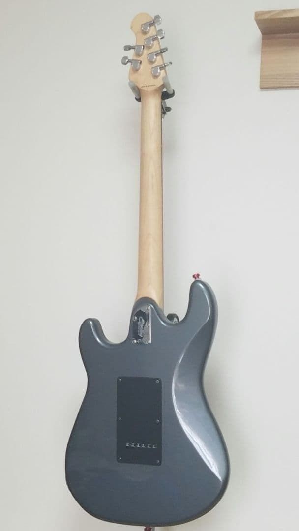 Sterling by MUSICMAN SUB CUTLASS SSS