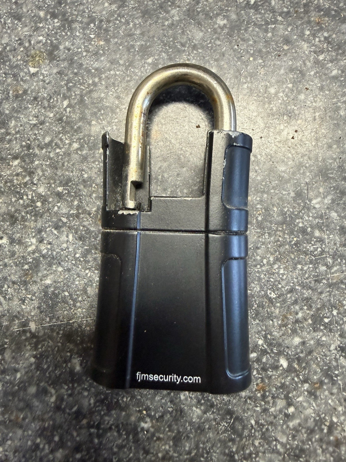 FJM Security SX-975 Combination Padlock Set of 5