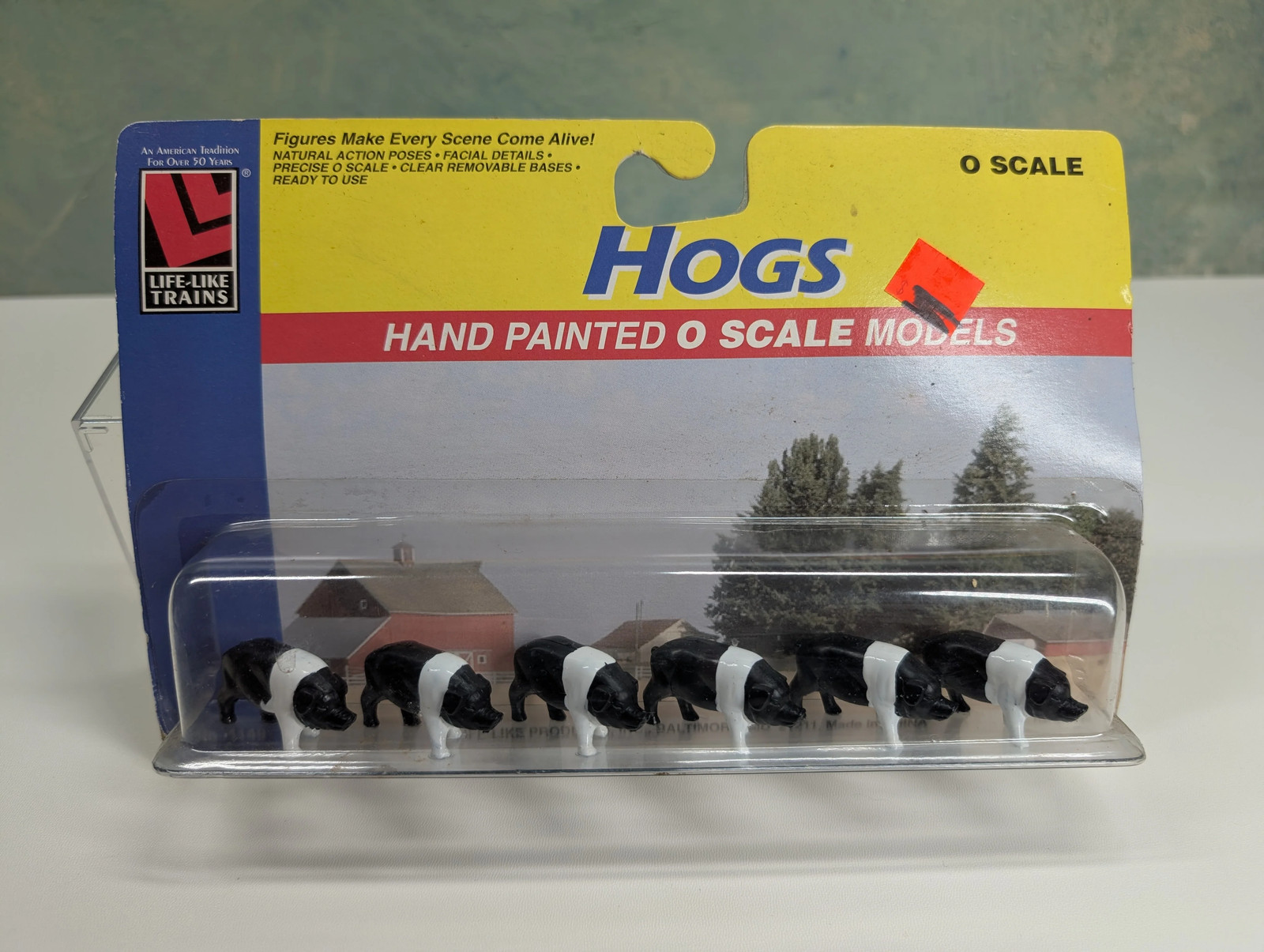 Life-Like 1149 O Hogs, Farm Animals READ