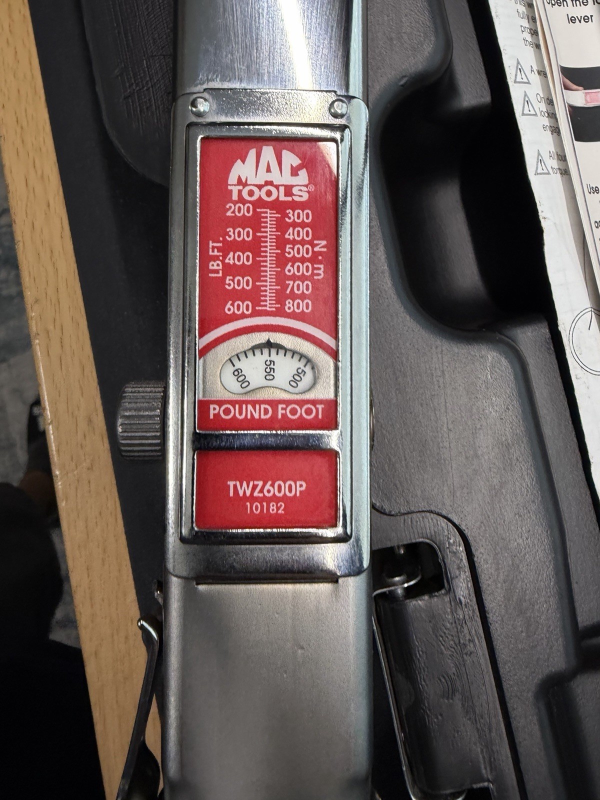 Mac Tools 3/4 TWZ600P Torque Wrench 200-600 Ft Lbs