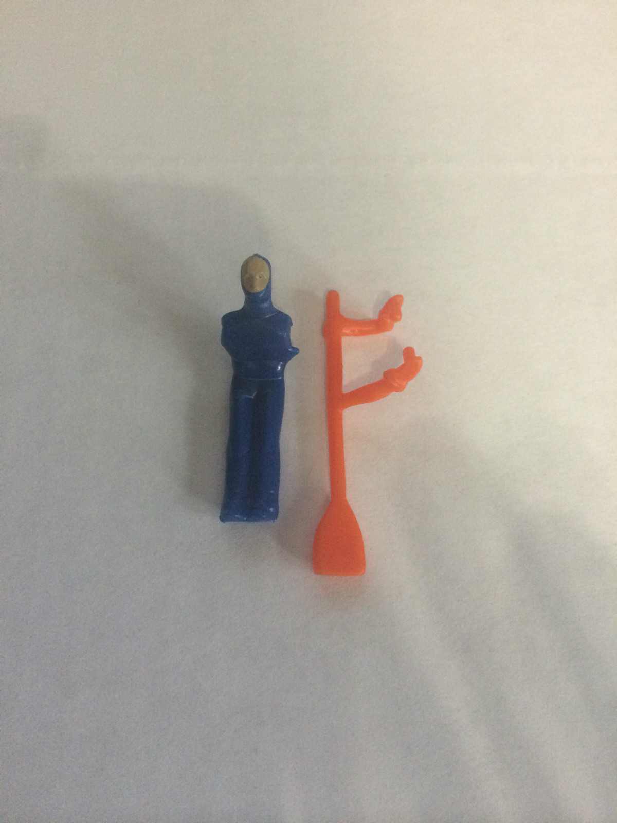 LIONEL 352 ICING STATION ICE MAN WITH PADDLE 352-5