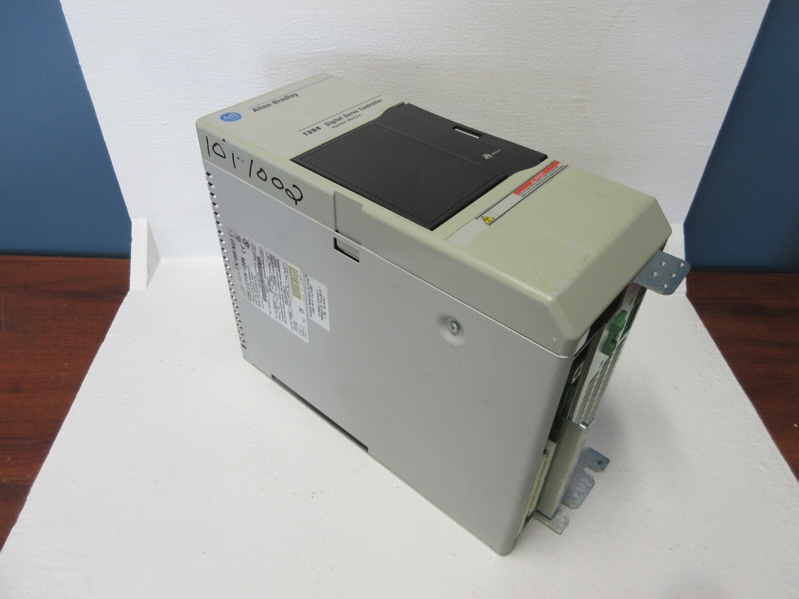 ALLEN BRADLEY 1394C-SJT10-A SER. C NNB 10KW DIGITAL SERVO  CONTROLLER W/ ANALOG