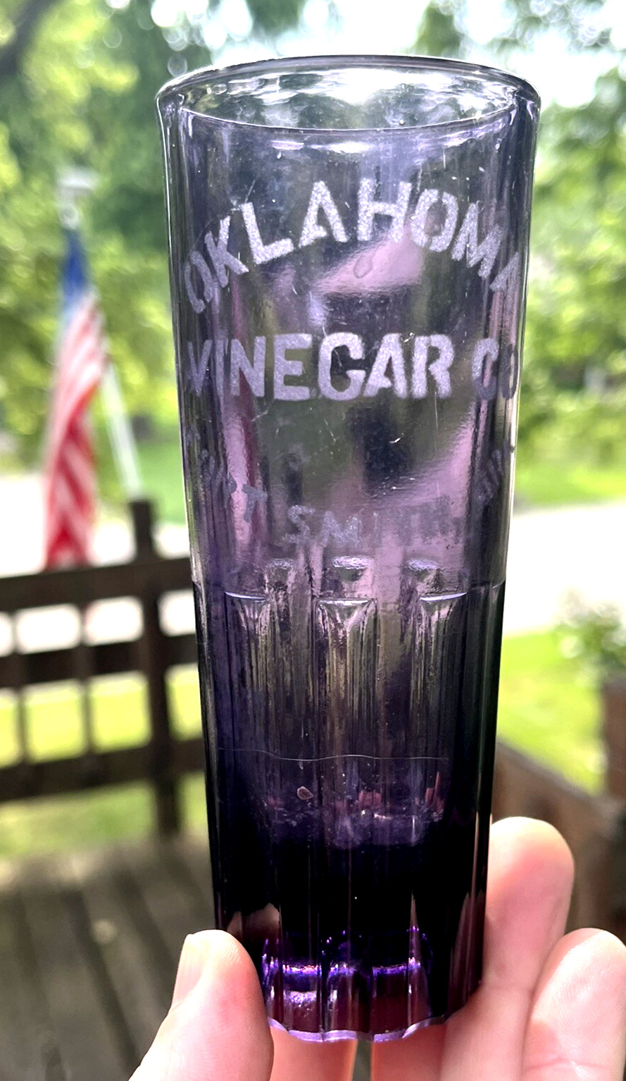 NICE AMETHYST ETCHED GLASS OKLAHOMA VINEGAR CO. FORT SMITH, AR 1905 ERA L@@K