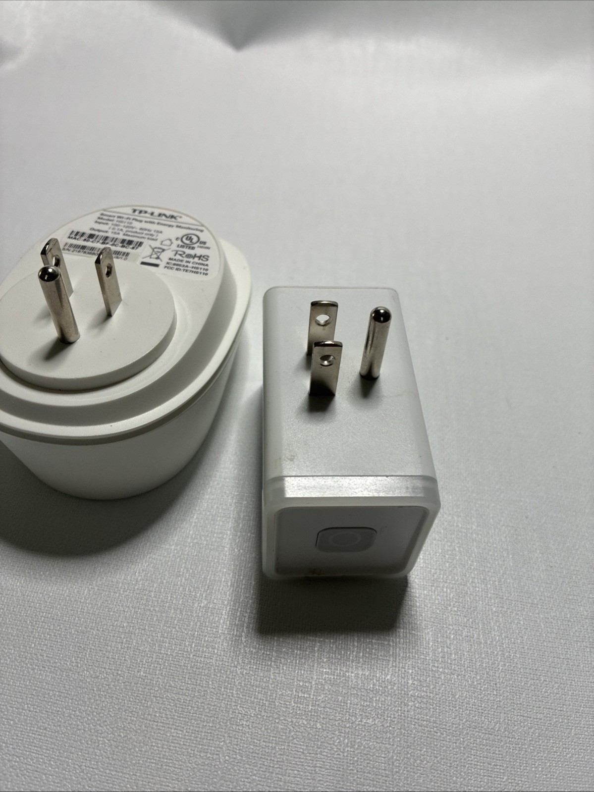 TP-Link Kasa HS103 Smart Wi-Fi Plug & HS110 Plug