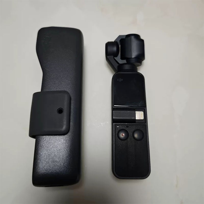 DJI Osmo Pocket 1st Gen Handheld Gimbal Stabilizer 4K Camera Used 95% New w/ Acc