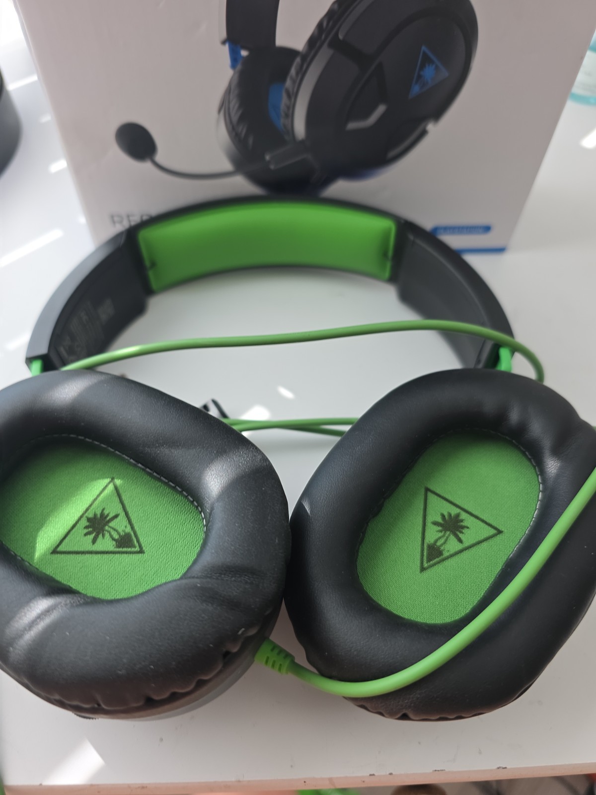 TURTLE BEACH WIRED HEADSET - BARELY USED - Great