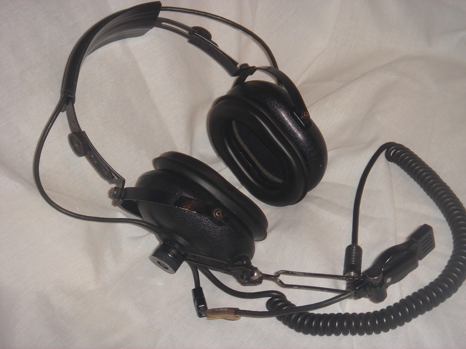 Astrocom Electronics Microphone Dynamic M-87/AIC DYNAMIC Aviation Headset