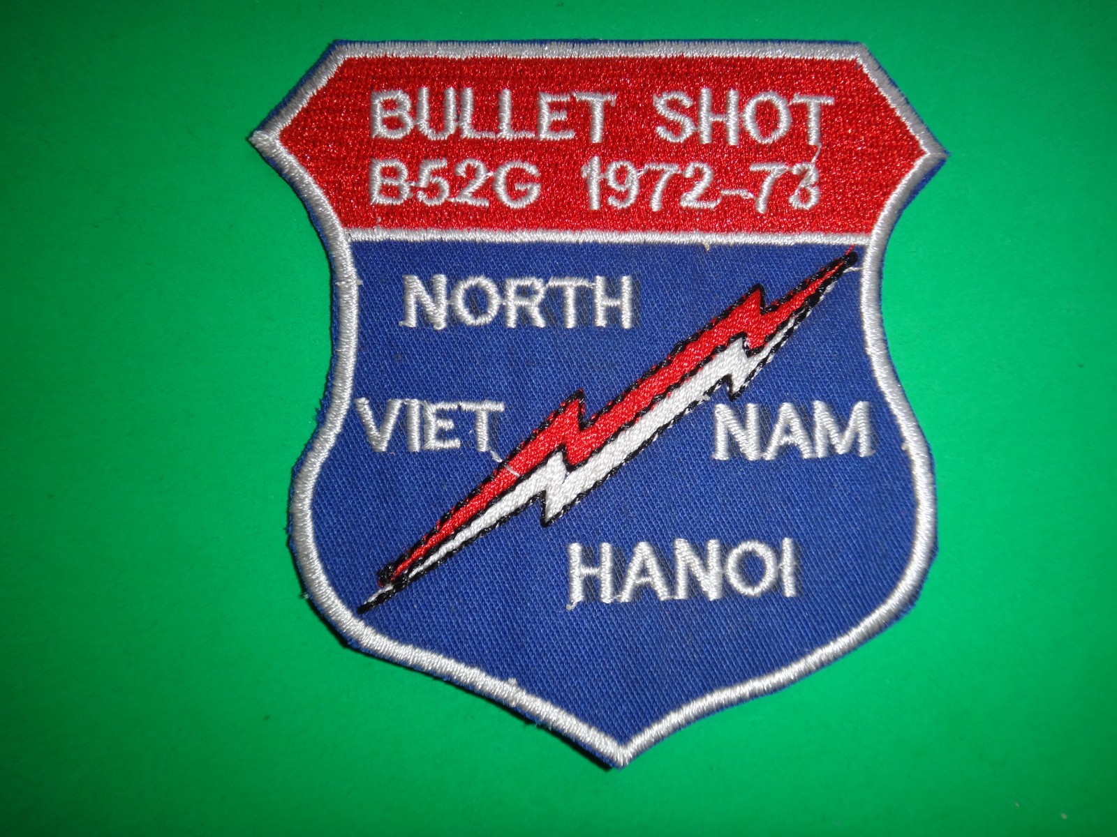 USAF B-52G Bomber BULLET SHOT NORTH VIETNAM HANOI Patch From Vietnam War Era
