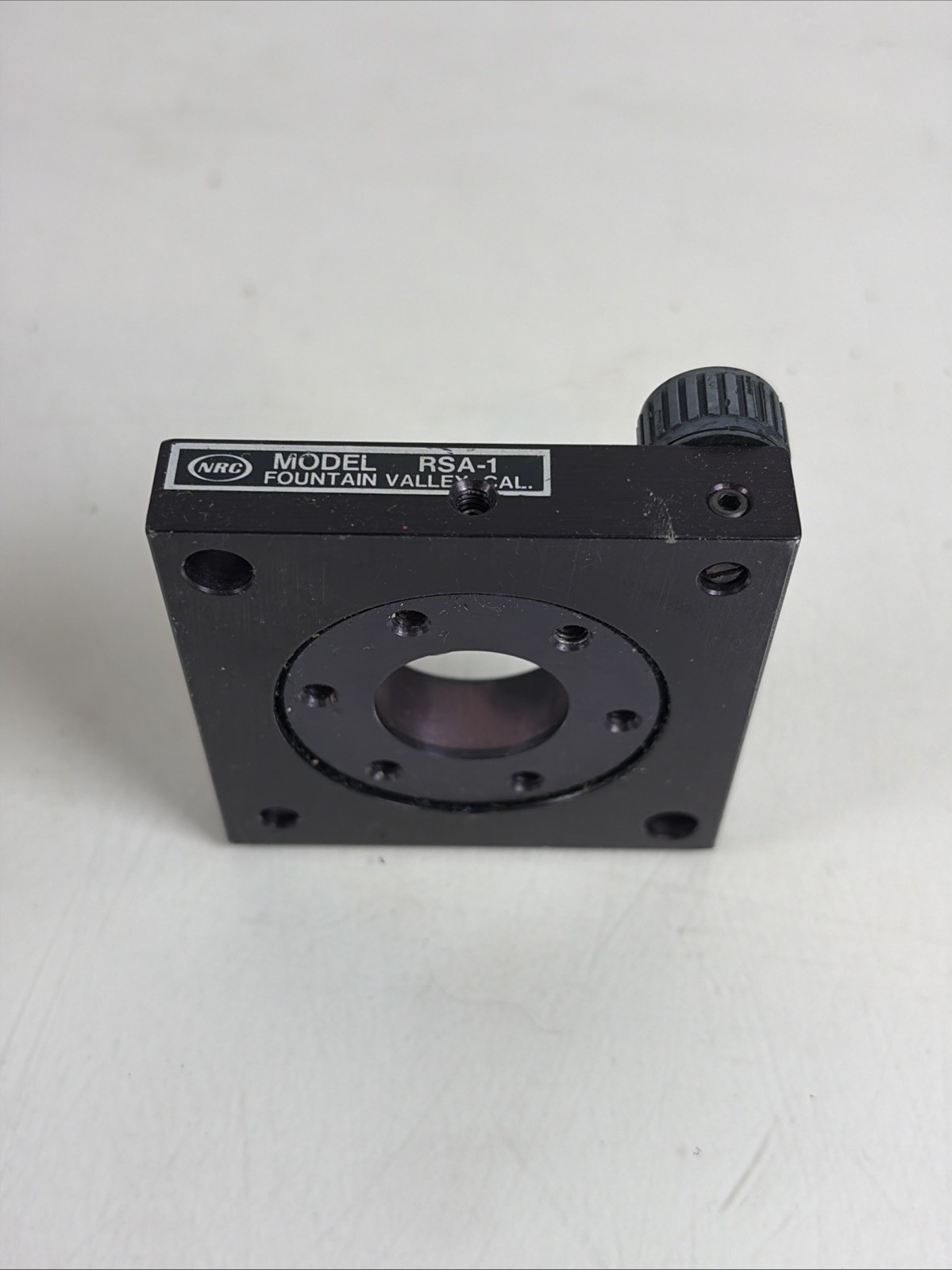 NRC Newport RSA-1 Linear Motion Stage Rotating