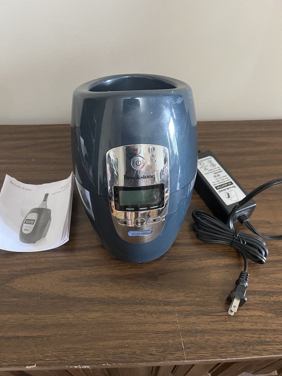 Brookstone Iceless Wine Chiller Works w Manual & Cord – Missing Insulator